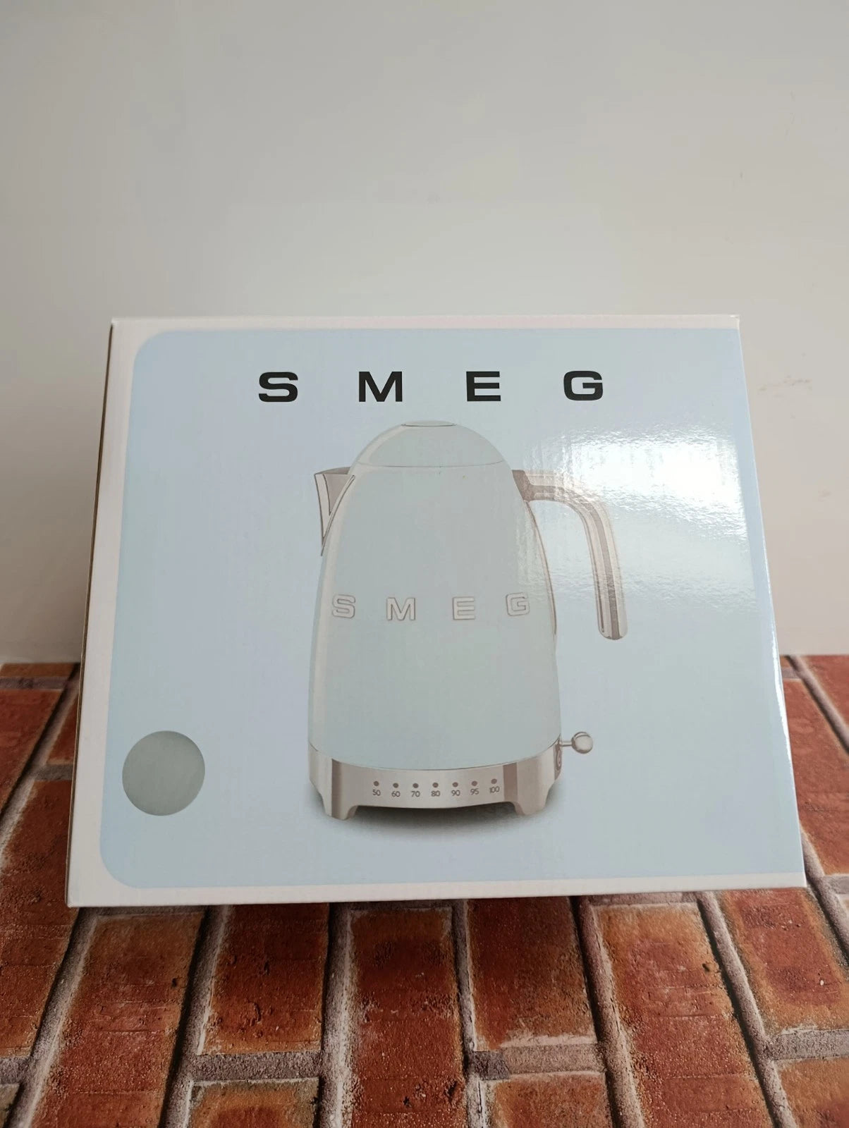 SMEG KLF03RGUK Silver Retro Style Kettle European Plug